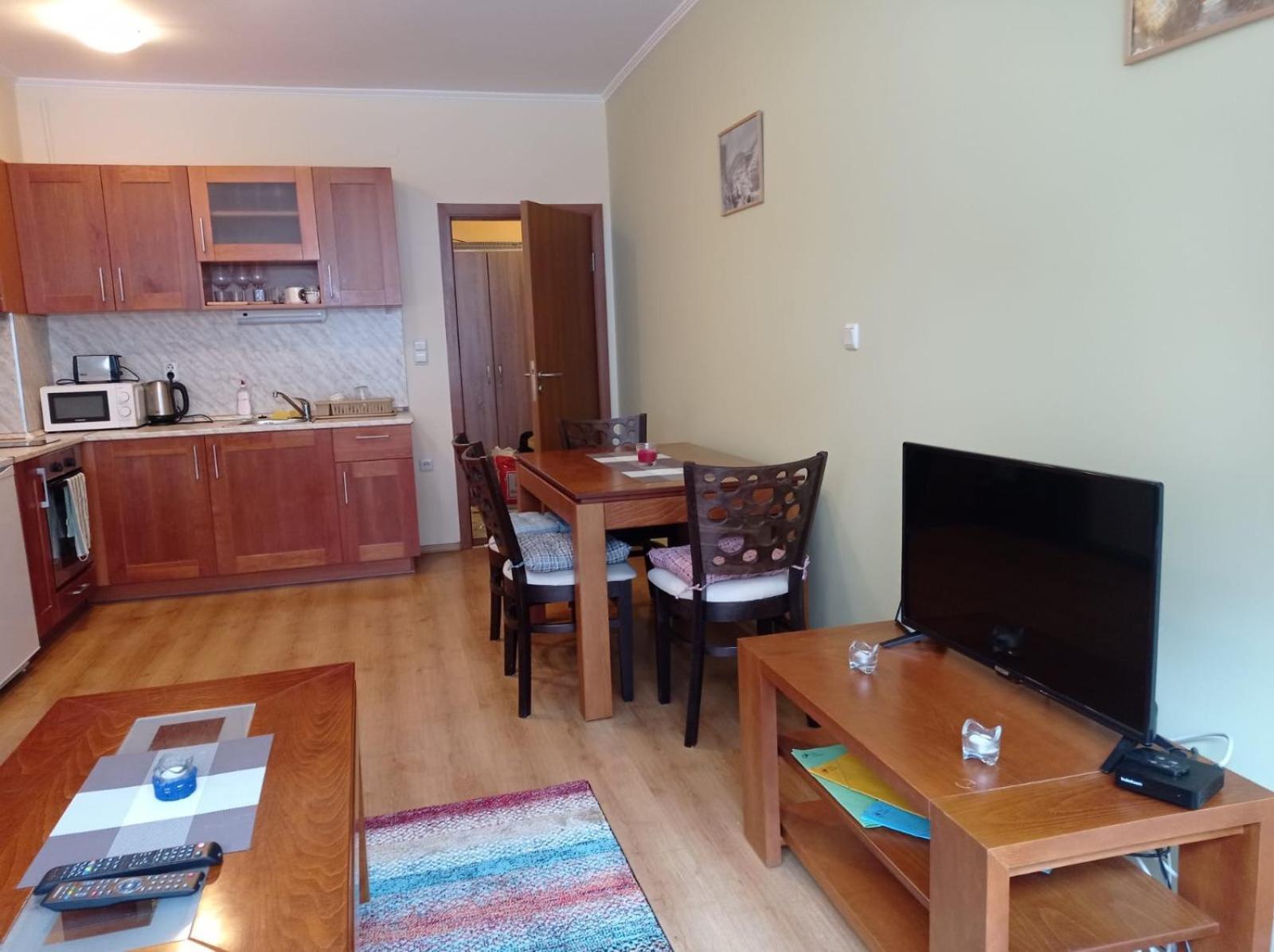 Pine Tree Apartment 3 - B3 Bansko Eksteriør bilde